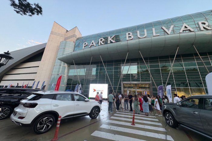 "Park Bulvar" media nümayəndələri ilə görüş keçirib