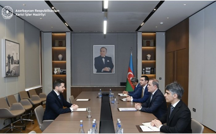    Ceyhun Bayramov İsrail səfirini qəbul edib   
