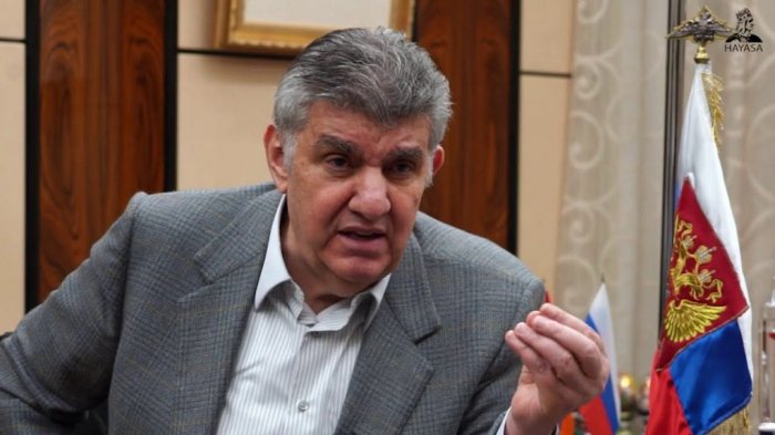 İrəvan Rusiya ermənilərinin liderini də hədəfə aldı