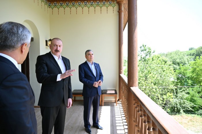   Ilham Aliyev y Gurbanguly Berdimuhamedov visitaron el Complejo Residencial de la familia Mehmandarov en Shusha  