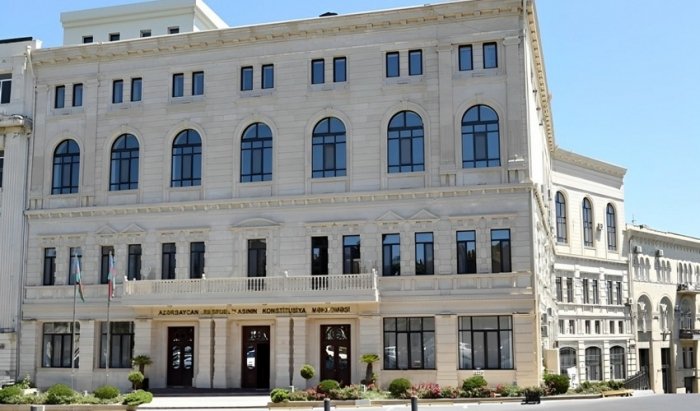    Konstitusiya Məhkəməsinə dörd yeni hakim təyin olunacaq  