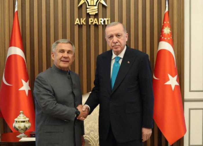    Ərdoğan Tatarıstan Prezidenti ilə görüşüb  