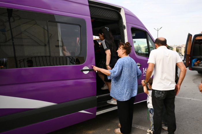   Otro grupo de desplazados se ha trasladado a la ciudad de Jabrayil  