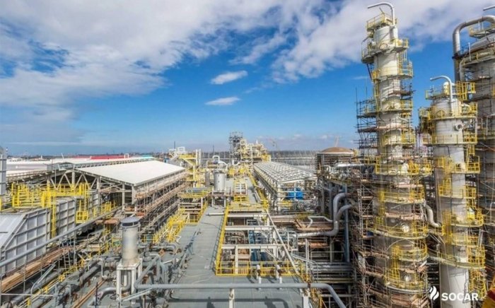 Jurnalistlər “SOCAR Karbamid” zavodunun istehsalat prosesi ilə tanış olub