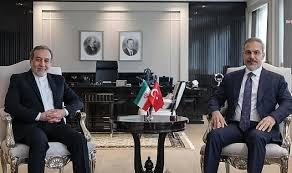 Hakan Fidan Abbas Araqçi ilə Suriyadakı prosesləri müzakirə edib  
