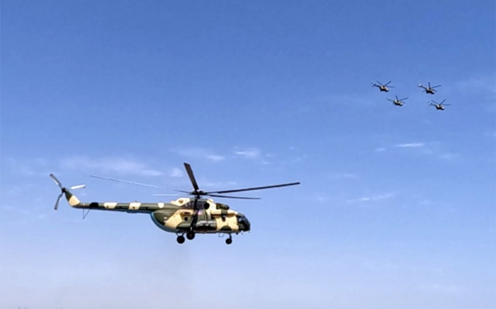 Military pilots conduct training flights in Azerbaijan