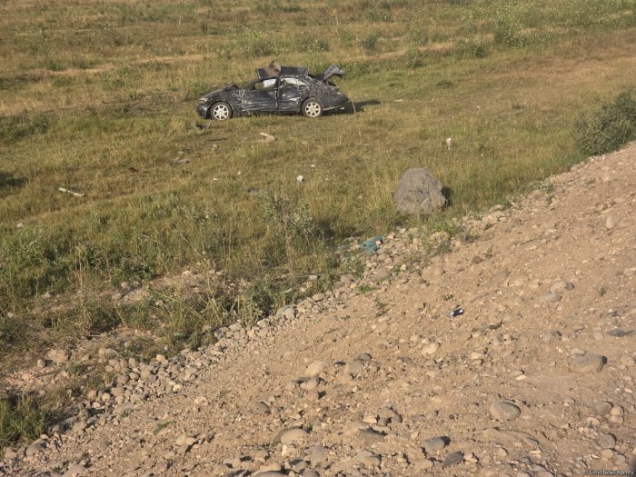 Laçında yol qəzası baş verib  

