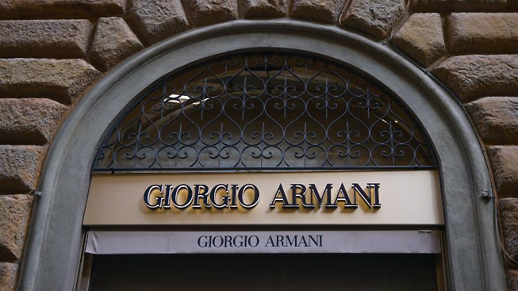   Luxus-Marke Armani muss Millionenstrafe zahlen  