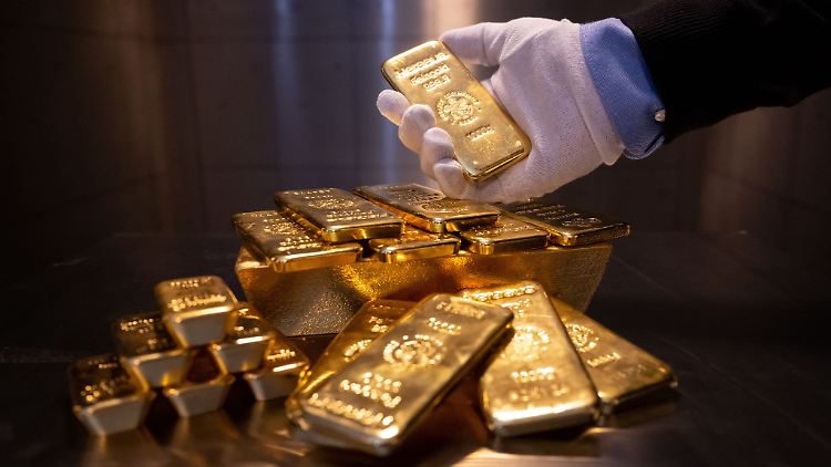   Experten erwarten, dass Goldpreis weiter steigt  