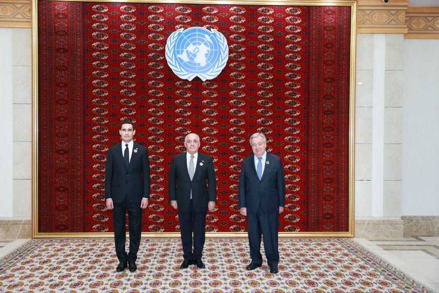   Aserbaidschanischer Premierminister nimmt an UN-Konferenz zu LLDCs in Turkmenbashi teil  