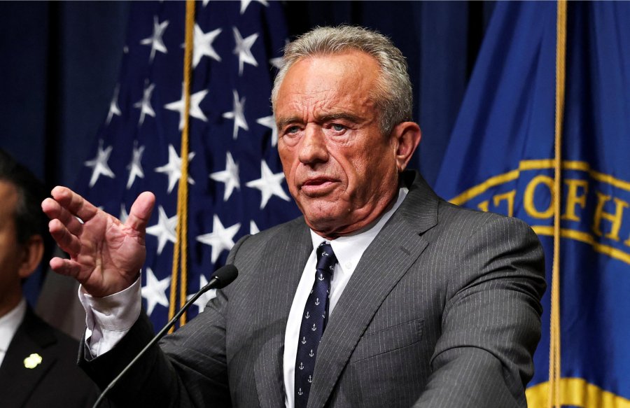 US to halt $500 million in vaccine projects
