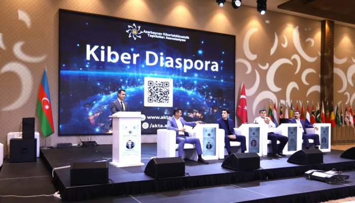 Sixth Summer Camp of Azerbaijani Diaspora Youth features panel discussion on cybersecurity