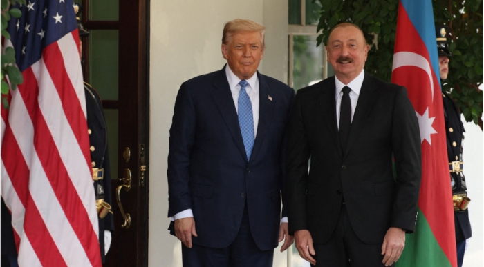  President Ilham Aliyev arrives at White House - VIDEO