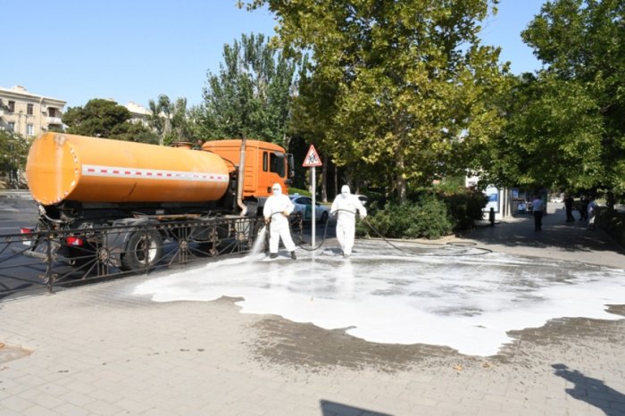 Bu gün paytaxtın 548 küçəsi yuyulub  
