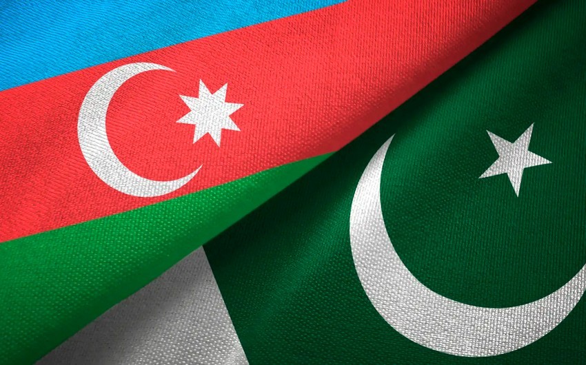   Baku und Islamabad beabsichtigen, den Handelsumsatz durch die Entwicklung von Landtransportwegen zu steigern  