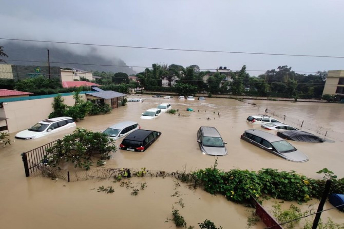 Scores still missing a week after India flash floods