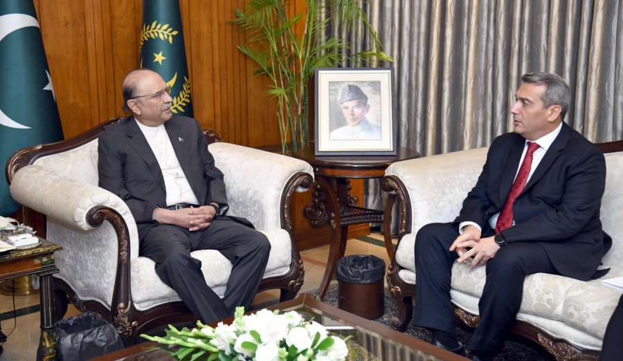 Pakistan, Azerbaijan to expand cooperation in economy and connectivity