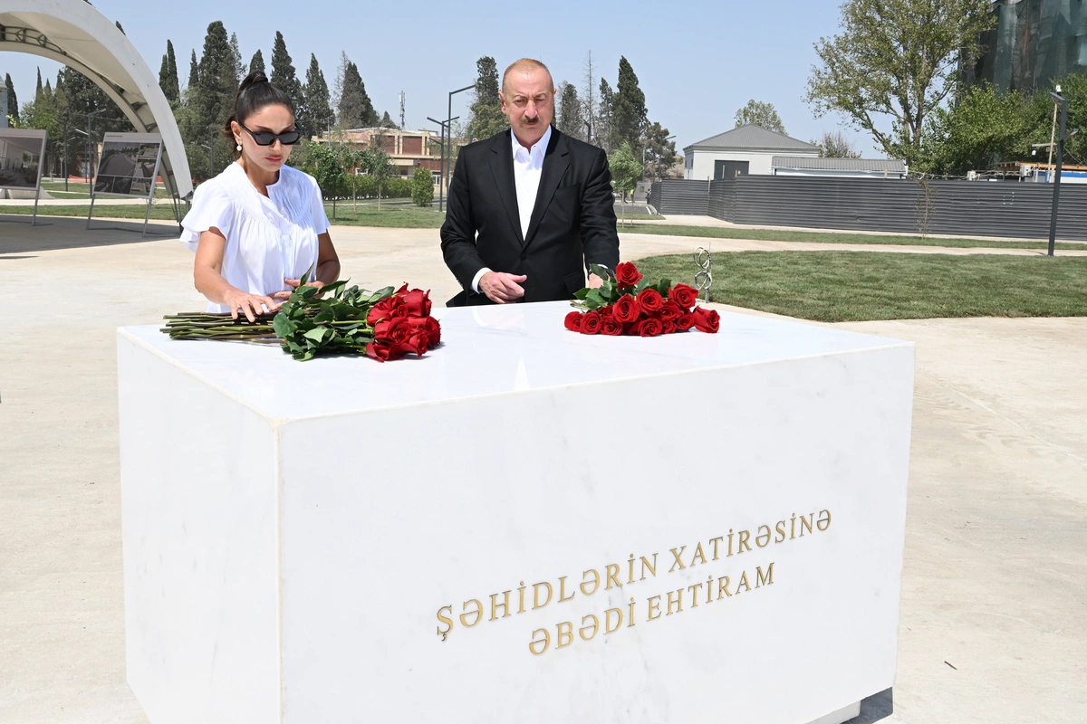 President Ilham Aliyev and First Lady Mehriban Aliyeva inspect construction work at Ganja Memorial Complex