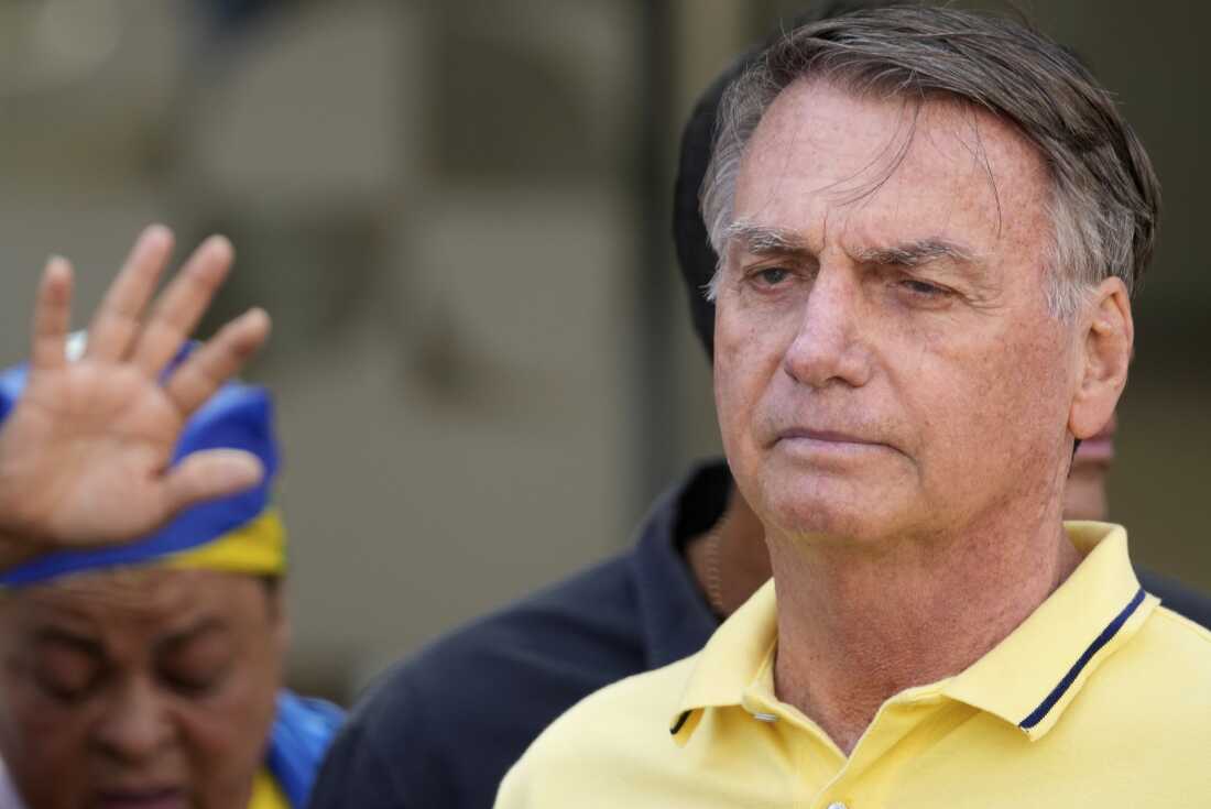 Bolsonaro planned to flee to Argentina, Brazil police say