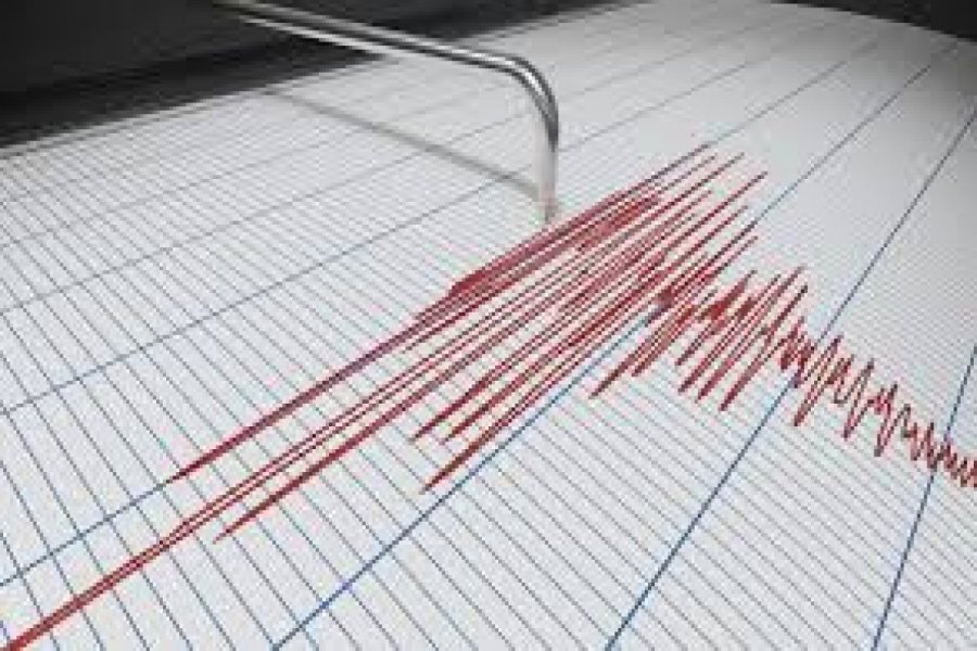 7.5-magnitude earthquake strikes south of Chile, tsunami threat subsides