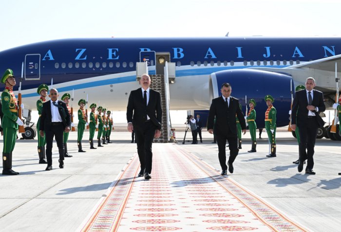  President Ilham Aliyev arrives in Turkmenistan on working visit -  PHOTO  