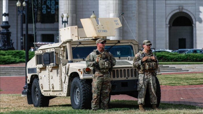 National Guard in Washington, DC begins carrying weapons