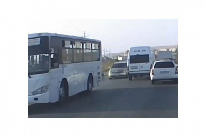 Qaradağda yolda təhlükə yaradan sürücü saxlanılıb