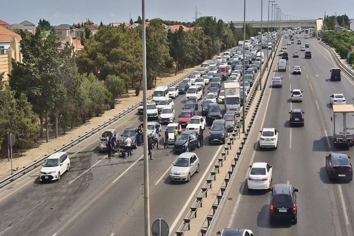 Aeroport yolunda ağır qəza baş verib |  YENİLƏNİB 