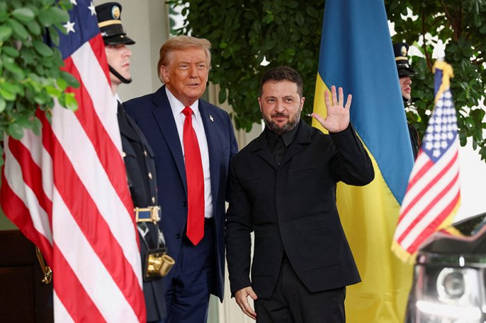       Tramp:    “Müharibənin bitməsi şansı yaranıb”   