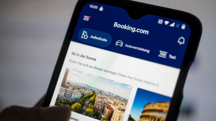 10 min hoteli “Booking.com”a qarşı birləşdi