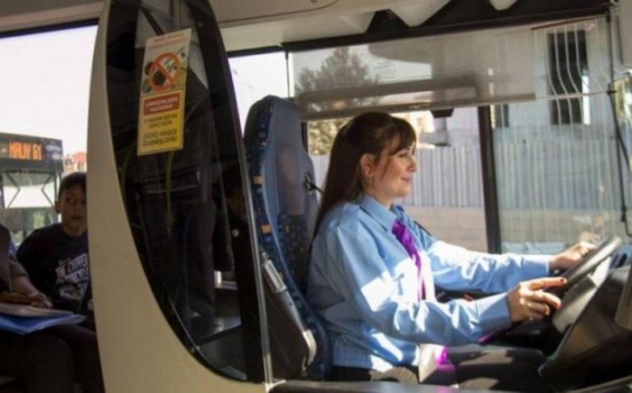 Qadınlar da avtobus sürəcək