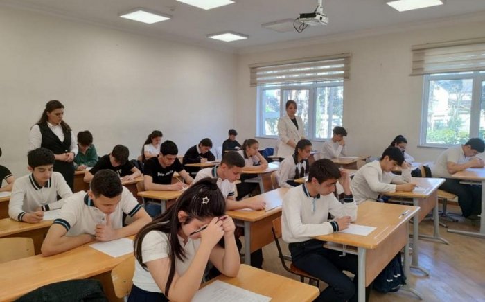 Tədris digər dillərdə olan V-VI siniflərdə "Azərbaycan tarixi" Azərbaycan dilində təşkil ediləcək