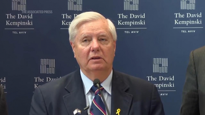       Senator:    "Hizbullah" razılaşmasa, hərbi əməliyyat qaçılmazdır"   