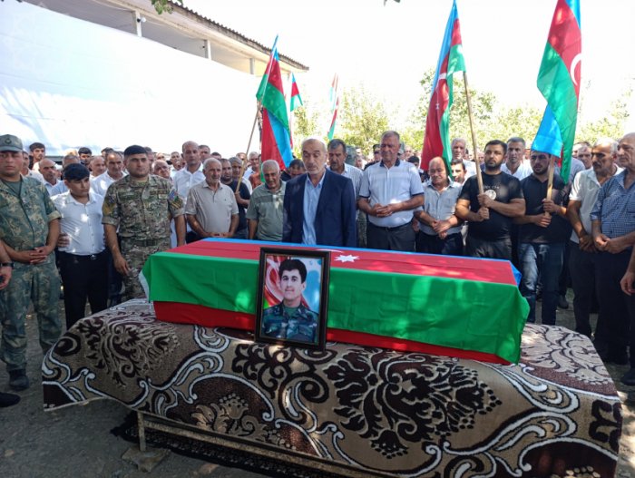İtkin şəhid Rizvan Hacıyev Kürdəmirdə dəfn edilib