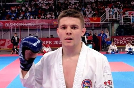 Taekvondo üzrə dünya çempionu Emin Çətinbağ Rusiyada saxlanılıb  
