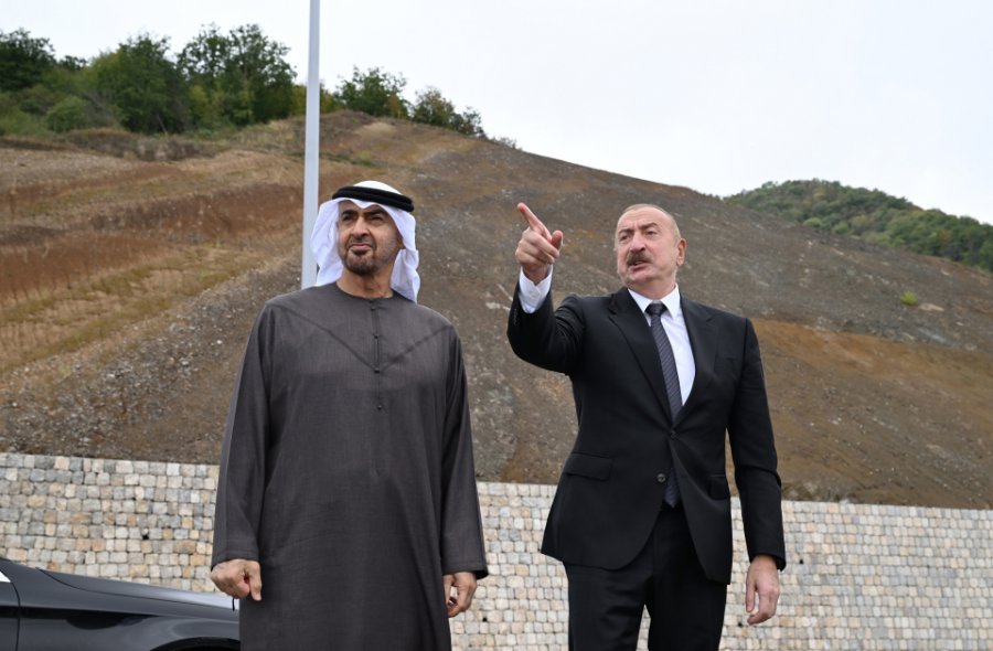     Encuentro de mandatarios  : Foto oficial en Dashalti, Shusha  