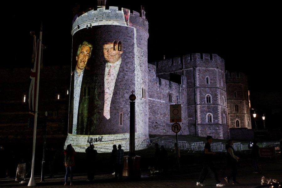 Four arrested after Trump, Epstein images projected onto Britain