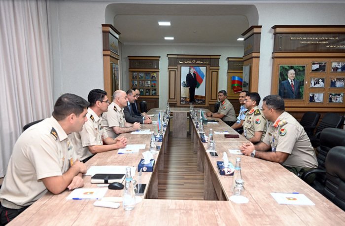 National Defense University hosts meeting with delegation from Bangladesh