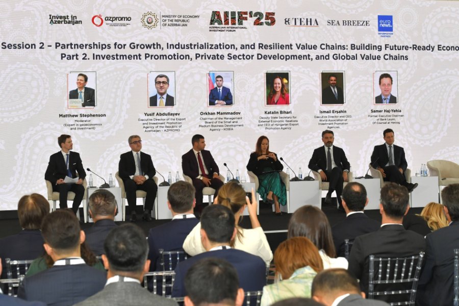 First Azerbaijan International Investment Forum continues with sessions