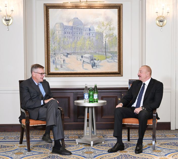 President Ilham Aliyev met with Chairman and CEO of Neuberger Berman in New York