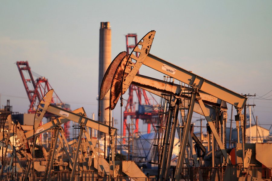 Oil prices surge in global markets