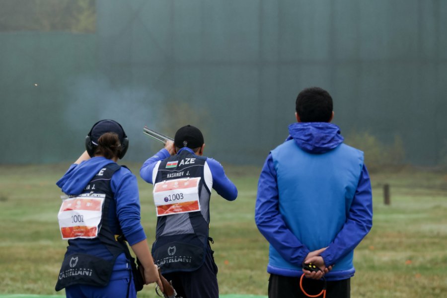   Tiradores azerbaiyanos ganan medalla de bronce en los III Juegos de la CEI  