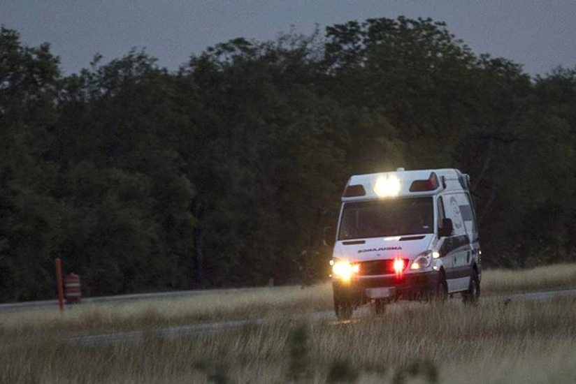 Small plane crash kills 2 at David Wayne Hooks Airport in US