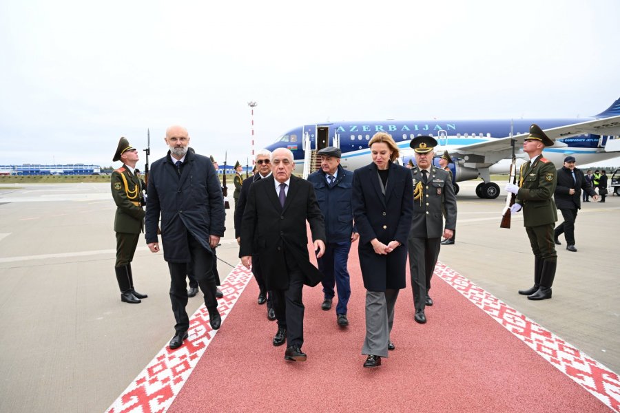   Aserbaidschanischer Premierminister reist zu wichtigem GUS-Gipfel nach Minsk  
