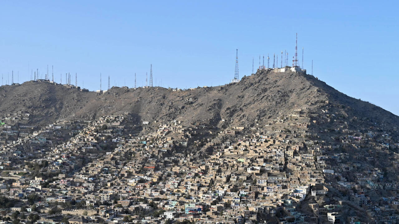 Taliban internet cut sparks Afghanistan telecoms blackout
