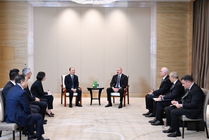   Azerbaijani President meets with Chairman of China National Chemical Engineering Corporation Limited in Tianjin  