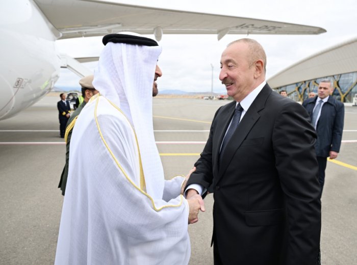 UAE president arrives in Azerbaijan for official visit 