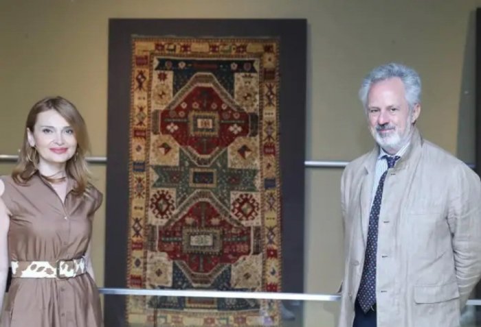 18th-century Nakhchivan carpet to be delivered from Italy to Azerbaijan