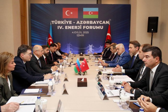 Pərviz Şahbazov türkiyəli həmkarı ilə görüşüb |    FOTO   