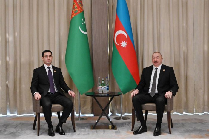    Dövlət başçısı Türkmənistanın Prezidentini təbrik edib  
   